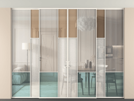 Алюминевая перегородка vntp4_8 Алюминий пудровый белый Четыре стекла. Цвет Алюминий пудровый белый. Материал Алюминий в эмали. Коллекция Перегородка Mosaic внутри проёма четырёхстворчатая со скрытым креплением в потолок. Картинка.